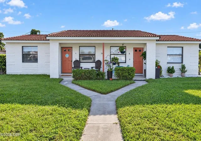 Photo 3 of Single family home for sale at 26 Oriole Cir #A, Ormond Beach, FL 32176 | MLS# V4951454 | Listing updated on 2026-09-25