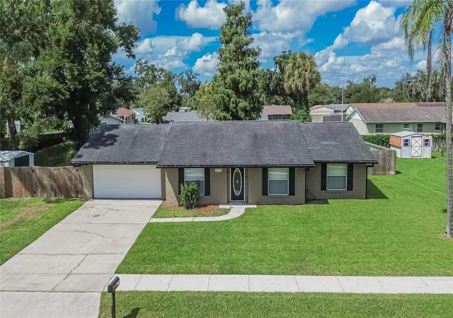 Photo 1 of Single family home for sale at 2531 Ridgetop Way, Valrico, FL 33594 | MLS# TB8551500 | Listing updated on 2026-09-26