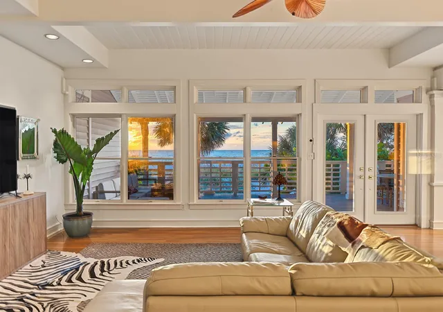 Photo 3 of Single family home for sale at 956 Eldorado Ave, Clearwater Beach, FL 33767 | MLS# TB8551504 | Listing updated on 2026-10-08
