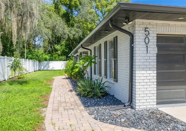 Photo 4 of Single family home for sale at 501 W 124th Avenue, Tampa, FL 33612 | MLS# TB8551506 | Listing updated on 2026-09-28