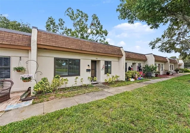 Photo 2 of Single family home for sale at 1195 Mission Hills Blvd #37C, Clearwater, FL 33759 | MLS# TB8551511 | Listing updated on 2026-10-07