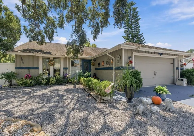 Photo 2 of Single family home for sale at 7212 Cheshire Ct, Hudson, FL 34667 | MLS# TB8551515 | Listing updated on 2026-10-03