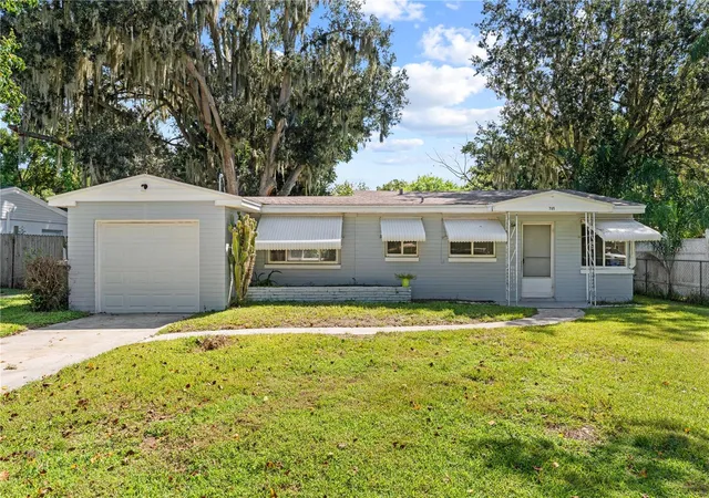 Photo 3 of Single family home for sale at 315 Pennsylvania Ave, Saint Cloud, FL 34769 | MLS# S5158182 | Listing updated on 2026-09-30