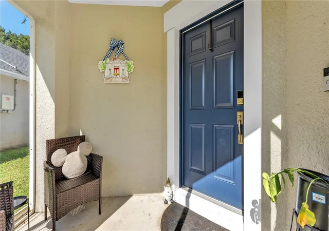 Photo 2 of Single family home for sale at 815 Windsor Ests Dr, Davenport, FL 33837 | MLS# L4965295 | Listing updated on 2026-10-07