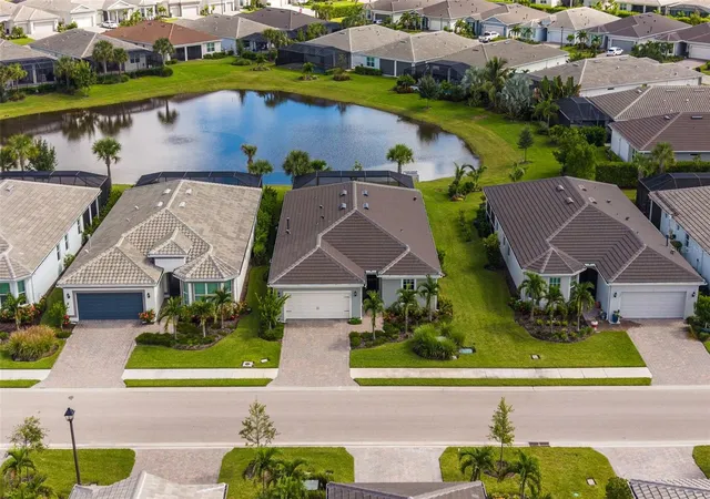 Photo 3 of Single family home for sale at 7079 Chapel Crk Ln, North Fort Myers, FL 33917 | MLS# C7531121 | Listing updated on 2026-10-15