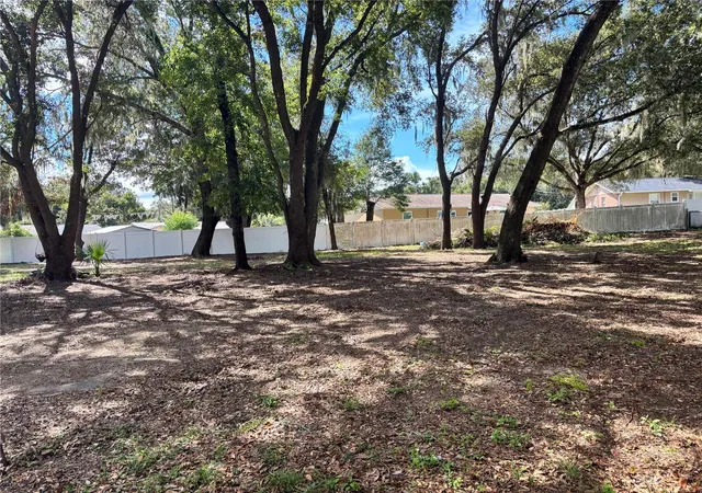 Land for sale at 11708 SE 129th Place, OCKLAWAHA, FL 32179 | MLS# OM732782
