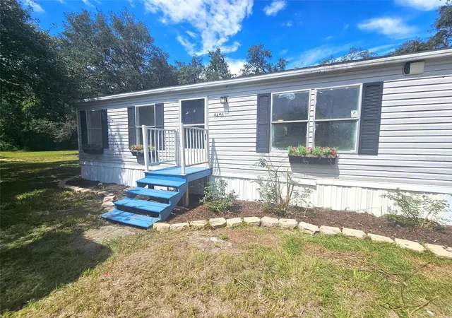 Photo 3 of Manufactured home for sale at 9485 Rousseau St, Webster, FL 33597 | MLS# O6444257 | Listing updated on 2026-09-29