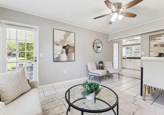 Photo 3 of Sale Pending at 2589 Jans Way, Altamonte Springs, FL 32714 | MLS# O6444259 | Listing updated on 2026-10-01