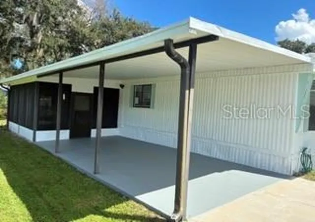 Photo 3 of Manufactured home for sale at 15331 Santa Fe Trl, Eustis, FL 32726 | MLS# O6444262 | Listing updated on 2026-09-24