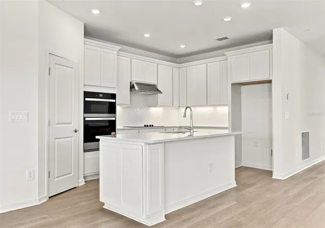 Photo 3 of Single family home for sale at 1719 Ruby Ln, Lake Alfred, FL 33850 | MLS# TB8551527 | Listing updated on 2026-10-05