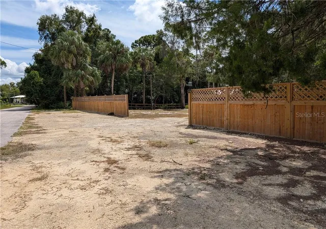 Photo 1 of Land for sale at 34 Palm Dr, Inglis, FL 34449 | MLS# CC858120 | Listing updated on 2026-10-08