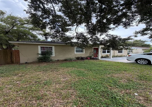 Photo 1 of Single family home for sale at 10325 N Armenia Ave, Tampa, FL 33612 | MLS# TB8551534 | Listing updated on 2026-09-24