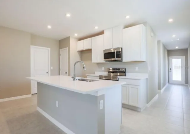 Photo 3 of Single family home for sale at 2911 Katie Ann Way, Deland, FL 32720 | MLS# O6444269 | Listing updated on 2026-09-24