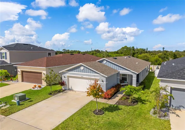 Photo 3 of Single family home for sale at 2604 89th Street Cir E, Palmetto, FL 34221 | MLS# TB8551539 | Listing updated on 2026-10-04