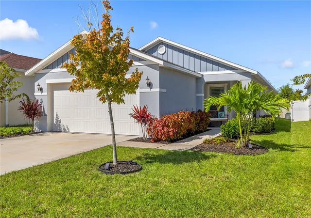 Photo 3 of Single family home for sale at 2604 89th Street Cir E, Palmetto, FL 34221 | MLS# TB8551539 | Listing updated on 2026-10-04