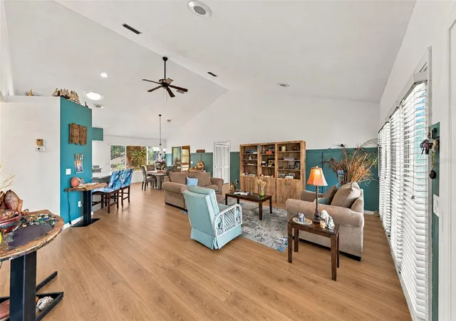 Photo 4 of Single family home for sale at 11268 SE 175th Lane, Summerfield, FL 34491 | MLS# TB8551540 | Listing updated on 2026-10-09