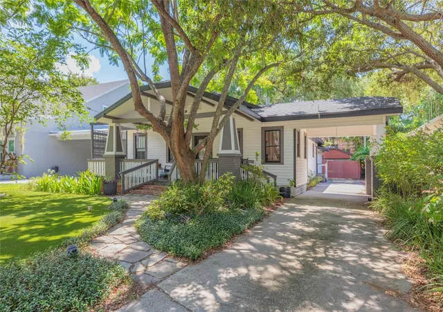 Photo 3 of Single family home for sale at 3114 W Hawthorne Rd, Tampa, FL 33611 | MLS# TB8551542 | Listing updated on 2026-09-29