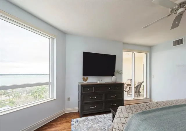 Photo 31 of Condo for sale at 1180 Gulf Blvd #806, Clearwater Beach, FL 33767 | MLS# O6444271 | Listing updated on 2026-10-13
