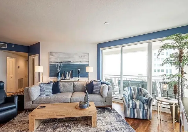 Photo 4 of Condo for sale at 1180 Gulf Blvd #806, Clearwater Beach, FL 33767 | MLS# O6444271 | Listing updated on 2026-09-24