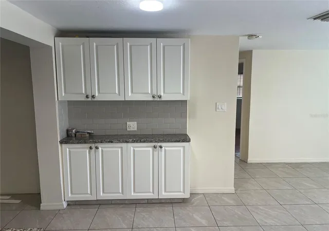 Photo 3 of Single family home for sale at 10435 114th Terrace N, Largo, FL 33773 | MLS# TB8551546 | Listing updated on 2026-10-07