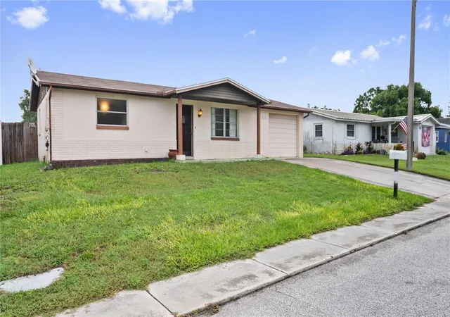 Photo 3 of Single family home for sale at 9310 Lido Ln, Port Richey, FL 34668 | MLS# TB8551548 | Listing updated on 2026-09-28