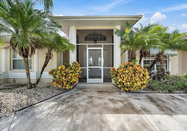 Photo 3 of Single family home for sale at 19245 Moore Hvn Ct, Port Charlotte, FL 33948 | MLS# A4707185 | Listing updated on 2026-09-28
