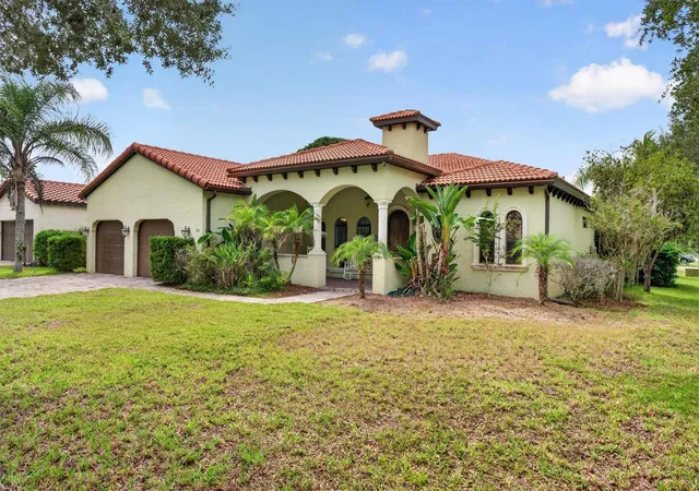 Photo 2 of Single family home for sale at 100 Via Rosa Ct, Debary, FL 32713 | MLS# O6444281 | Listing updated on 2026-10-02
