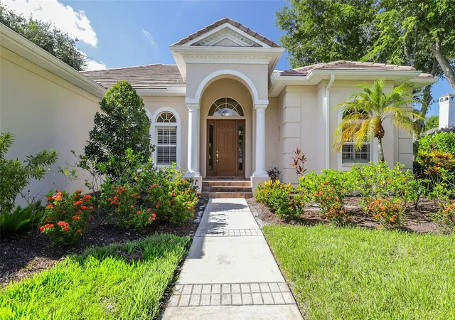 Photo 1 of Single family home for sale at 256 Sugar Ml, Osprey, FL 34229 | MLS# A4707187 | Listing updated on 2026-09-24