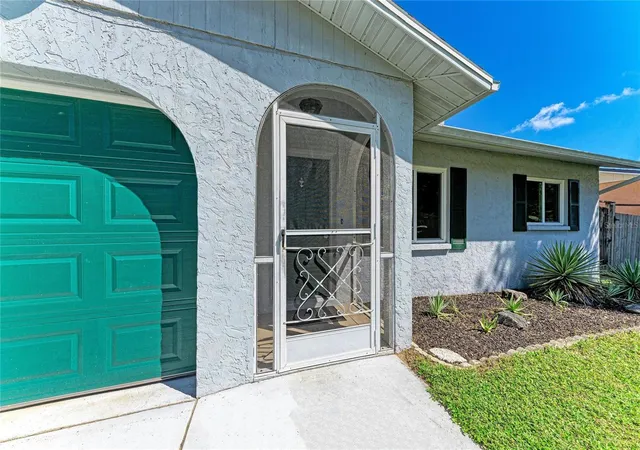 Photo 1 of Single family home for sale at 1903 Colleen St, Sarasota, FL 34231 | MLS# TB8551555 | Listing updated on 2026-09-24