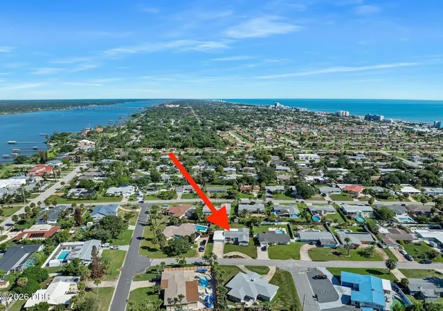 Photo 3 of Single family home for sale at 45 Loyola Dr, Ormond Beach, FL 32176 | MLS# FC321662 | Listing updated on 2026-09-25