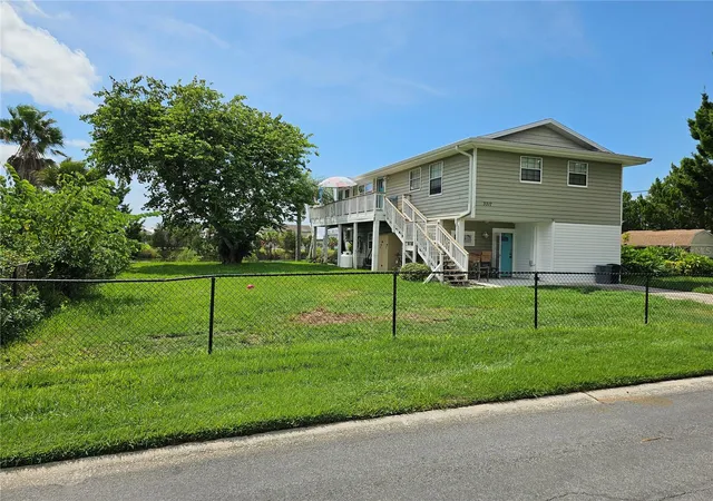 Photo 3 of Single family home for sale at 3317 Oleander Dr, Hernando Beach, FL 34607 | MLS# TB8551568 | Listing updated on 2026-09-24