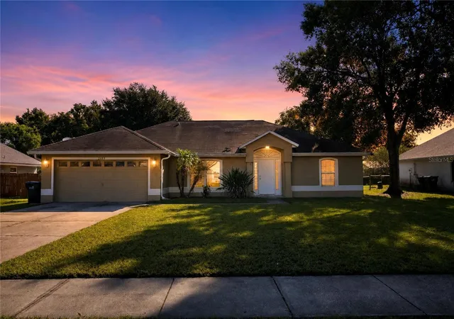 Photo 1 of Sale Pending at 2549 Abney Ave, Orlando, FL 32833 | MLS# O6444289 | Listing updated on 2026-10-07