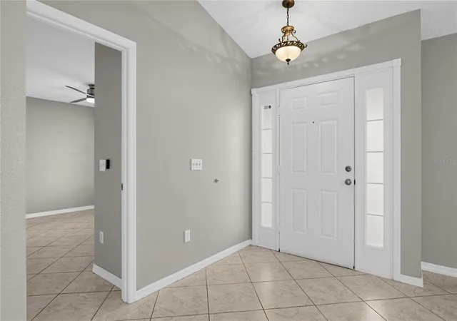 Photo 3 of Sale Pending at 2549 Abney Ave, Orlando, FL 32833 | MLS# O6444289 | Listing updated on 2026-10-07