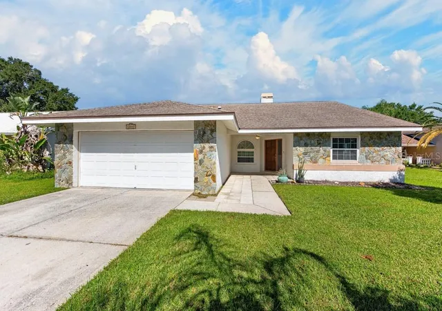 Single family home for sale at 12007 Misty Brk Ct, TAMPA, FL 33635 | MLS# TB8551572