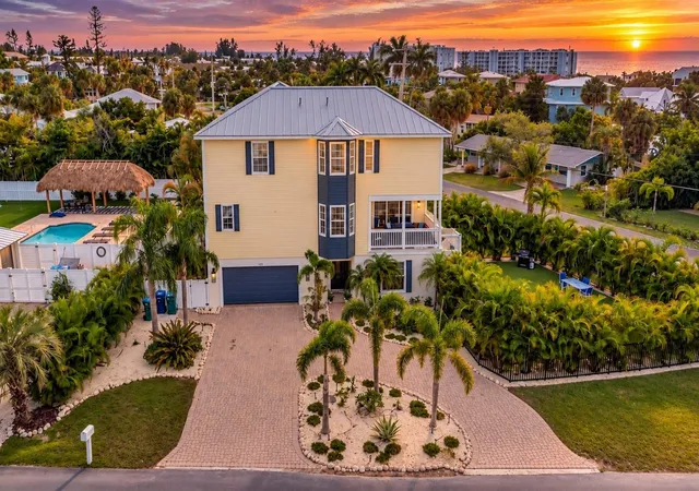 Photo 2 of Single family home for sale at 303 58th Street, Holmes Beach, FL 34217 | MLS# A4707191 | Listing updated on 2026-10-04