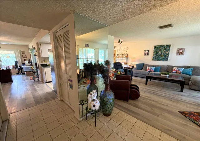 Photo 4 of Single family home for sale at 1382 Glengarry Dr, Palm Harbor, FL 34684 | MLS# TB8551583 | Listing updated on 2026-09-30