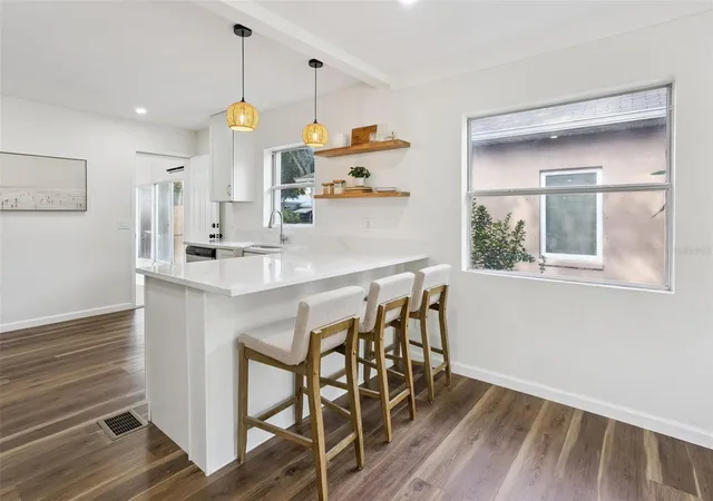 Photo 4 of Single family home for sale at 4050 Iris St N, Saint Petersburg, FL 33703 | MLS# O6444300 | Listing updated on 2026-10-08