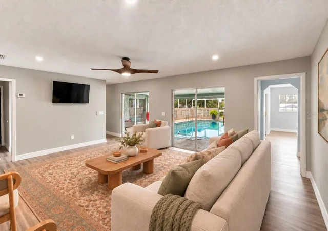 Photo 2 of Single family home for sale at 816 Knight St, Seffner, FL 33584 | MLS# TB8551590 | Listing updated on 2026-10-02
