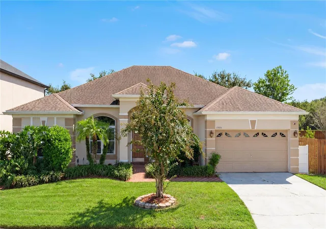 Photo 1 of Single family home for sale at 10606 Cloudview Dr, Orlando, FL 32825 | MLS# O6444305 | Listing updated on 2026-10-30