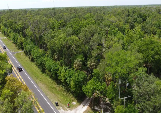 Photo 1 of Land for sale at 15030 N 301 Highway, Thonotosassa, FL 33592 | MLS# L4965302 | Listing updated on 2026-09-24