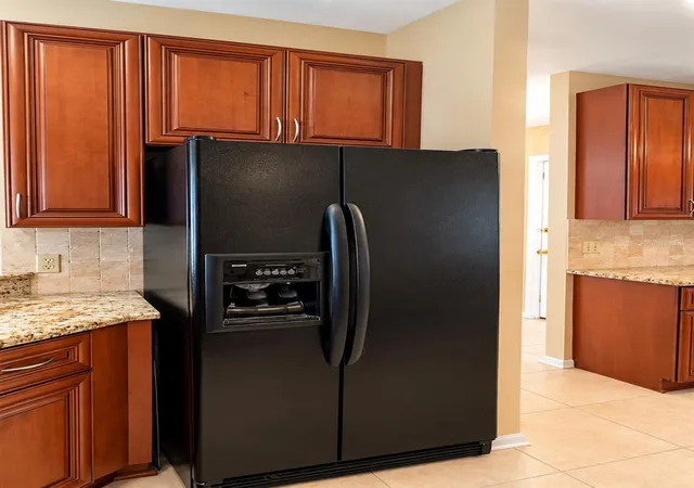 Photo 4 of Single family home for sale at 24360 Twin Lake Dr, Land O Lakes, FL 34639 | MLS# TB8551600 | Listing updated on 2026-09-24