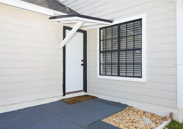 Photo 3 of Single family home for sale at 510 Conure St, Apopka, FL 32712 | MLS# O6444313 | Listing updated on 2026-10-03