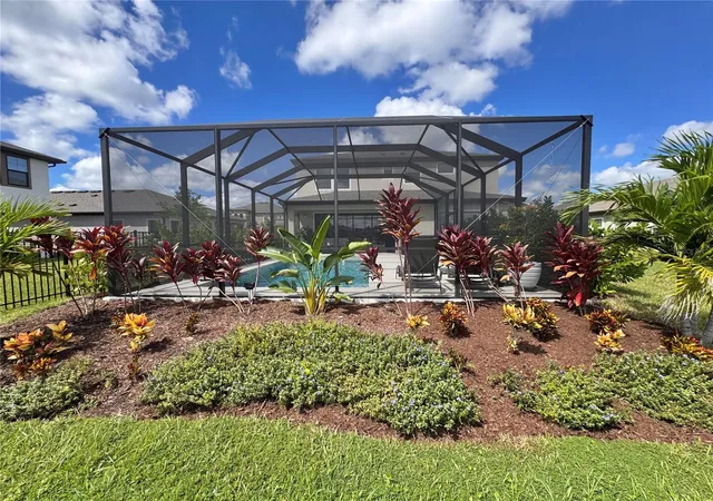 Photo 3 of Single family home for sale at 7424 Rhubarb Dr, Parrish, FL 34219 | MLS# A4707207 | Listing updated on 2026-10-28