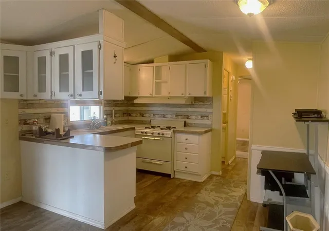 Photo 3 of Manufactured home for sale at 4748 Elwana Way, Zephyrhills, FL 33541 | MLS# TB8551614 | Listing updated on 2026-10-08