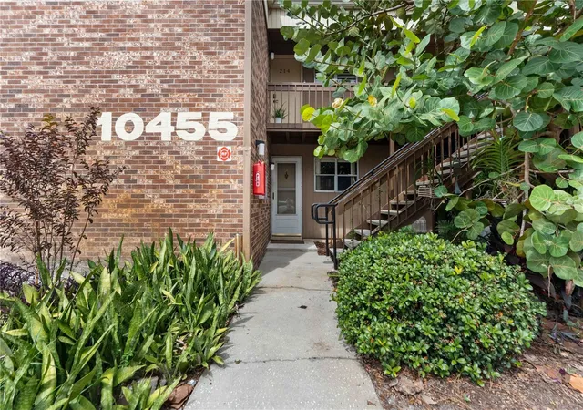 Condo for sale at 10455 Carrollbrook Ct #114, TAMPA, FL 33618 | MLS# W7889772