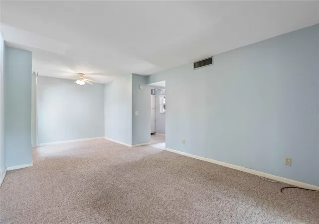 Photo 3 of Condo for sale at 10455 Carrollbrook Ct #114, Tampa, FL 33618 | MLS# W7889772 | Listing updated on 2026-09-29