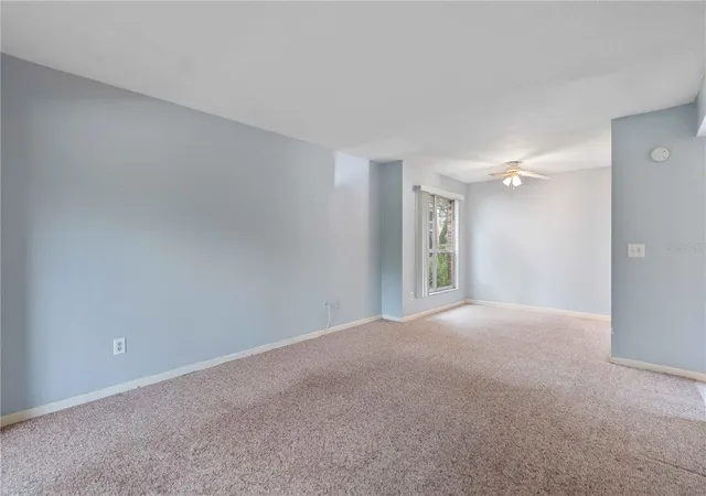 Photo 4 of Condo for sale at 10455 Carrollbrook Ct #114, Tampa, FL 33618 | MLS# W7889772 | Listing updated on 2026-09-29
