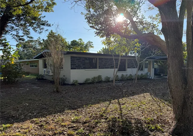 Photo 1 of Single family home for sale at 3000 Karen Ave, Largo, FL 33774 | MLS# TB8551621 | Listing updated on 2026-09-30