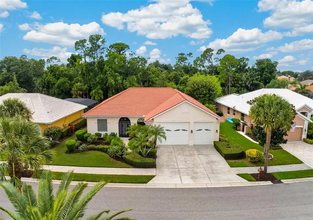 Photo 1 of Single family home for sale at 679 Sawgrass Brg Rd, Venice, FL 34292 | MLS# TB8551622 | Listing updated on 2026-09-26