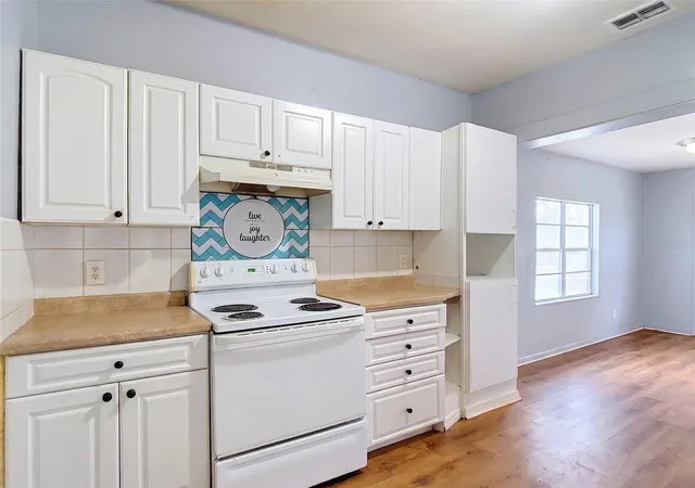 Photo 2 of Single family home for sale at 2911 N 24th Street, Tampa, FL 33605 | MLS# TB8551623 | Listing updated on 2026-09-30